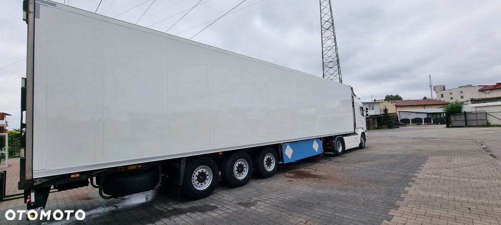 Schmitz Cargobull SKO24 - 4
