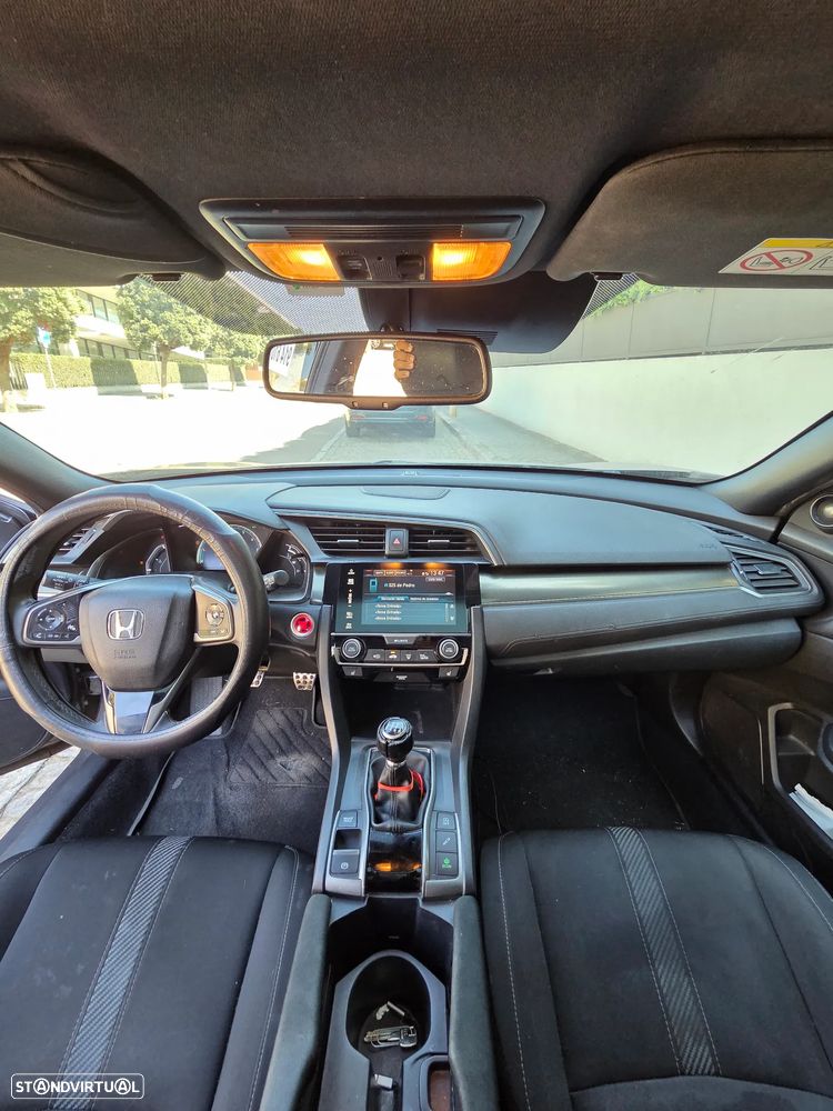 Honda Civic 1.0 i-VTEC Comfort - 6