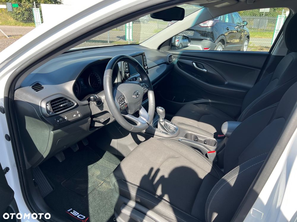 Hyundai i30 1.4 T-GDI Intro Edition - 15