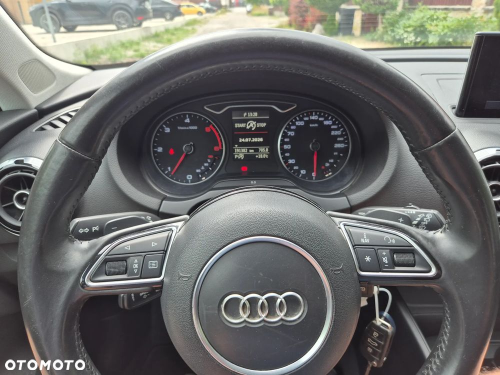 Audi A3 Sportback 2.0 TDI S tronic Attraction - 12