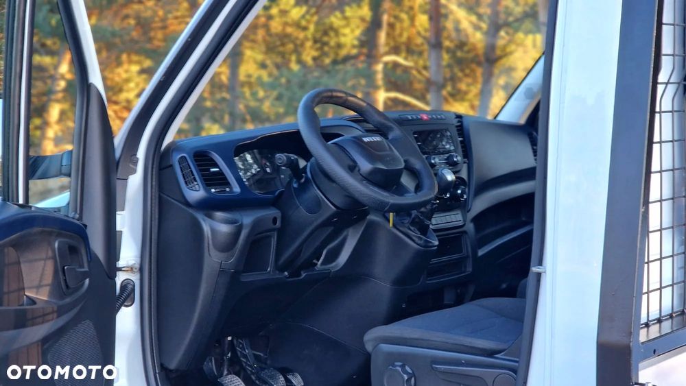Iveco DAILY 3.0 180KM 35C18❗❗ NOWY MODEL / ZABUDOWA 8EP / SKRZYNIA OTWARTA DPR / PLATFORMA / SKRZYNIA MANUALNA / BLIŹNIAKI / BURTY 40CM / SERWIS ASO / SALON POLSKA / 35C15 50C15 35C18❗❗ - 27