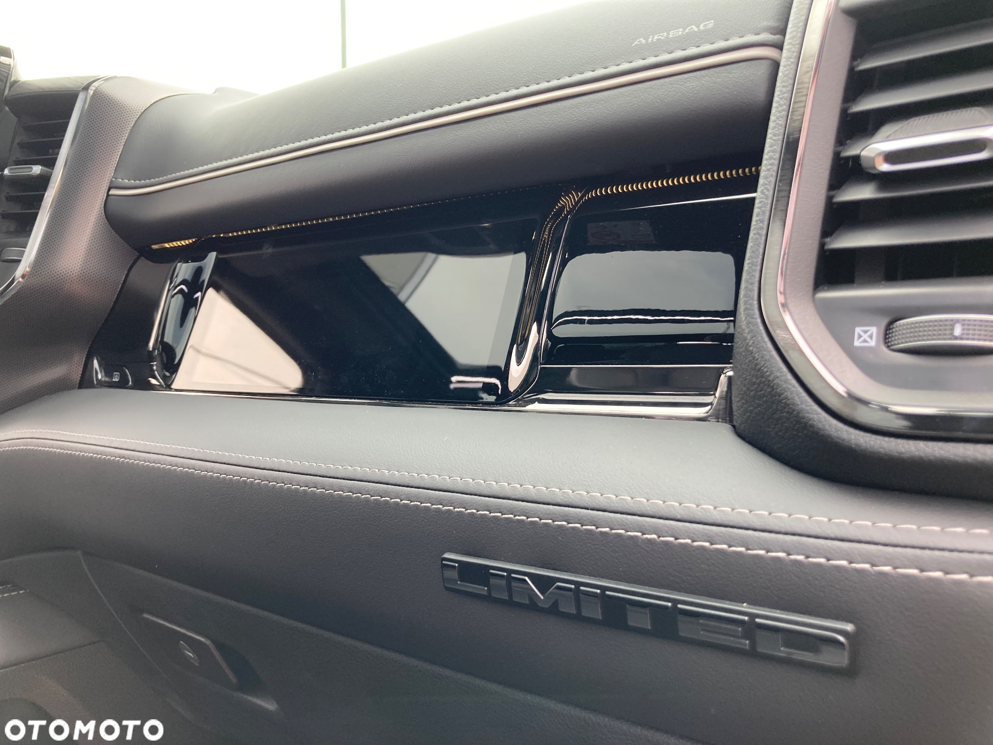 Dodge RAM 1500 5.7 4x4 - 38