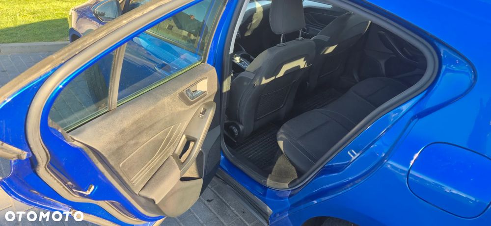 Ford Focus 1.0 EcoBoost Trend Edition - 4