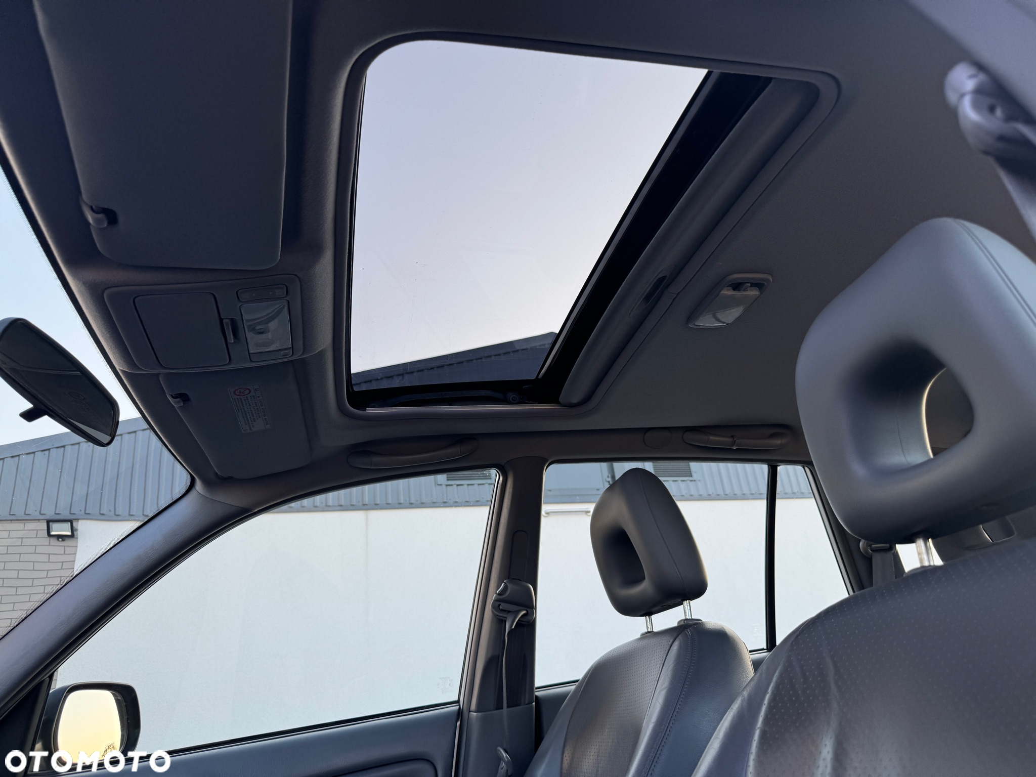 Toyota RAV4 4x4 Executive - 15