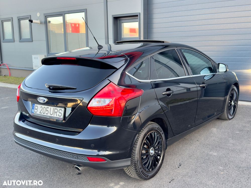 Ford Focus 2.0 TDCI DPF Powershift Titanium - 5