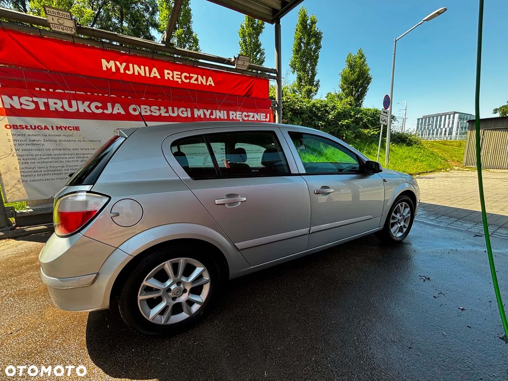 Opel Astra 1.6 - 5