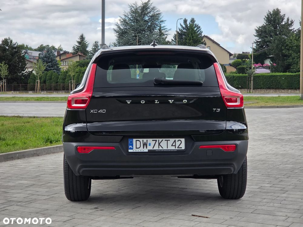 Volvo XC 40 T3 - 6