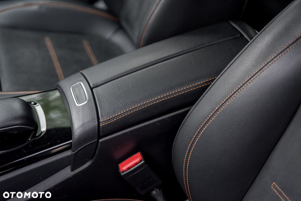 Mercedes-Benz CLA 220 Edition 1 7G-DCT - 21