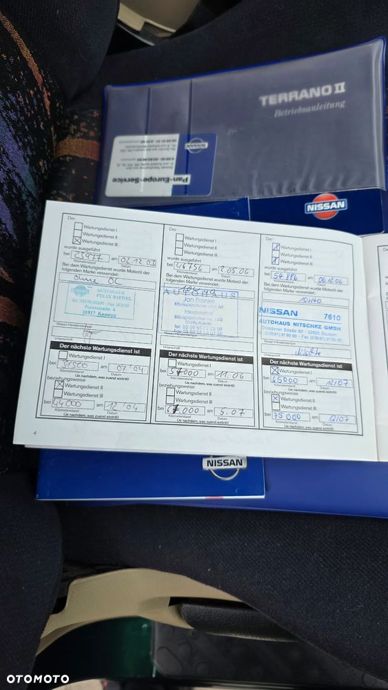 Nissan Terrano 2.7 TDi Comfort - 39