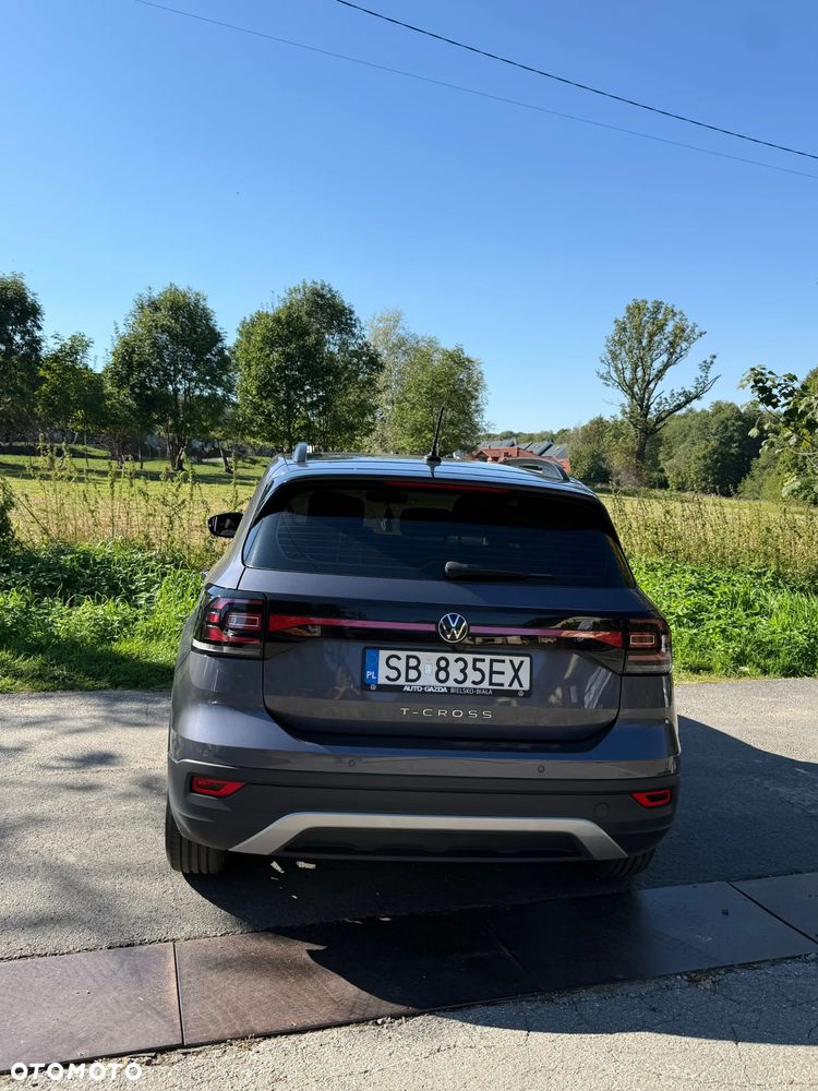 Volkswagen T-Cross - 3