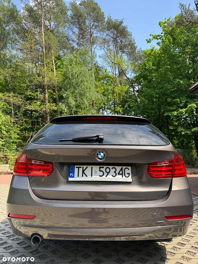 BMW Seria 3 316d Sport Line - 17
