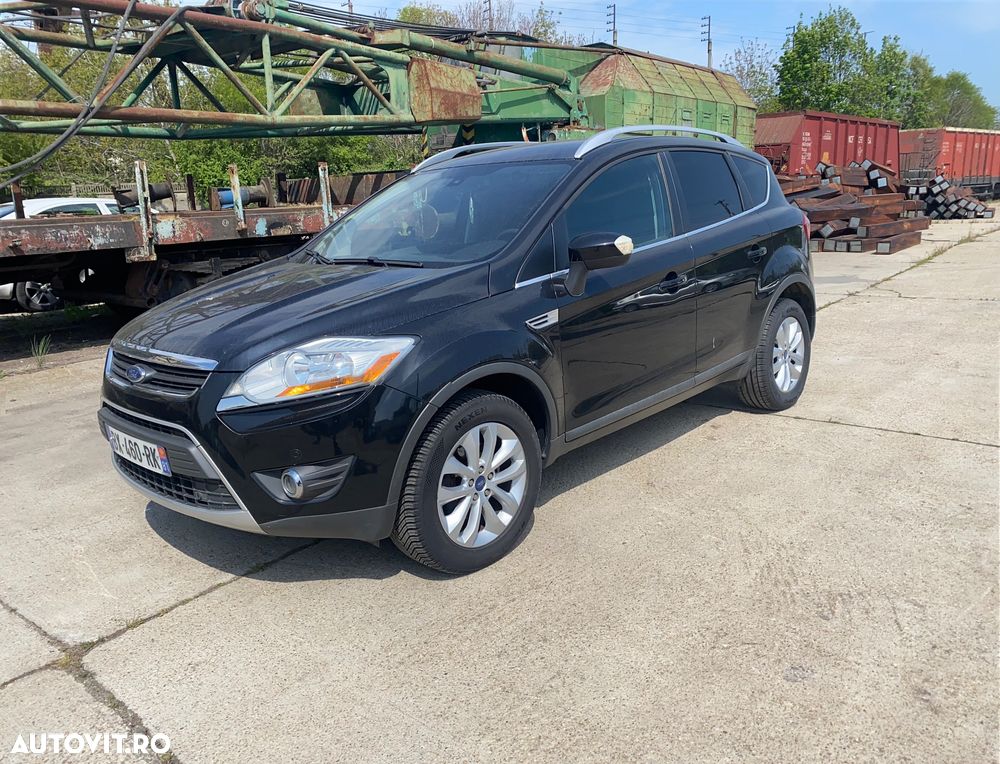 Ford Kuga 2.0 TDCi 4WD Powershift Titanium - 25