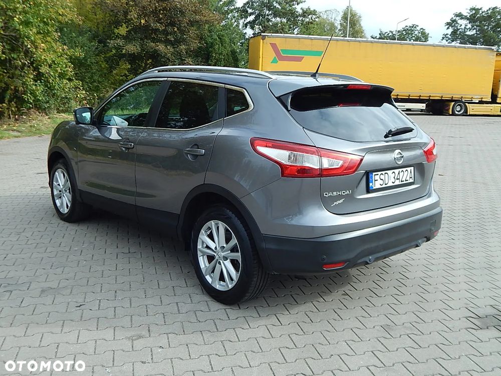 Nissan Qashqai 1.2 DIG-T N-Vision EU6 - 5