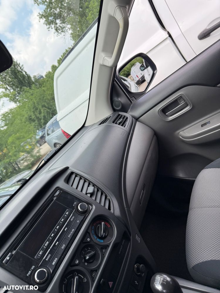 Mitsubishi L200 Double Cab M/T Intense - 19