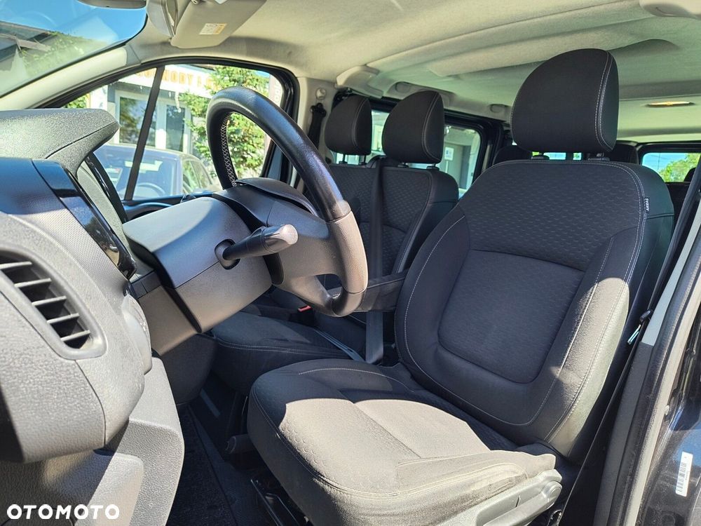Opel Vivaro - 16