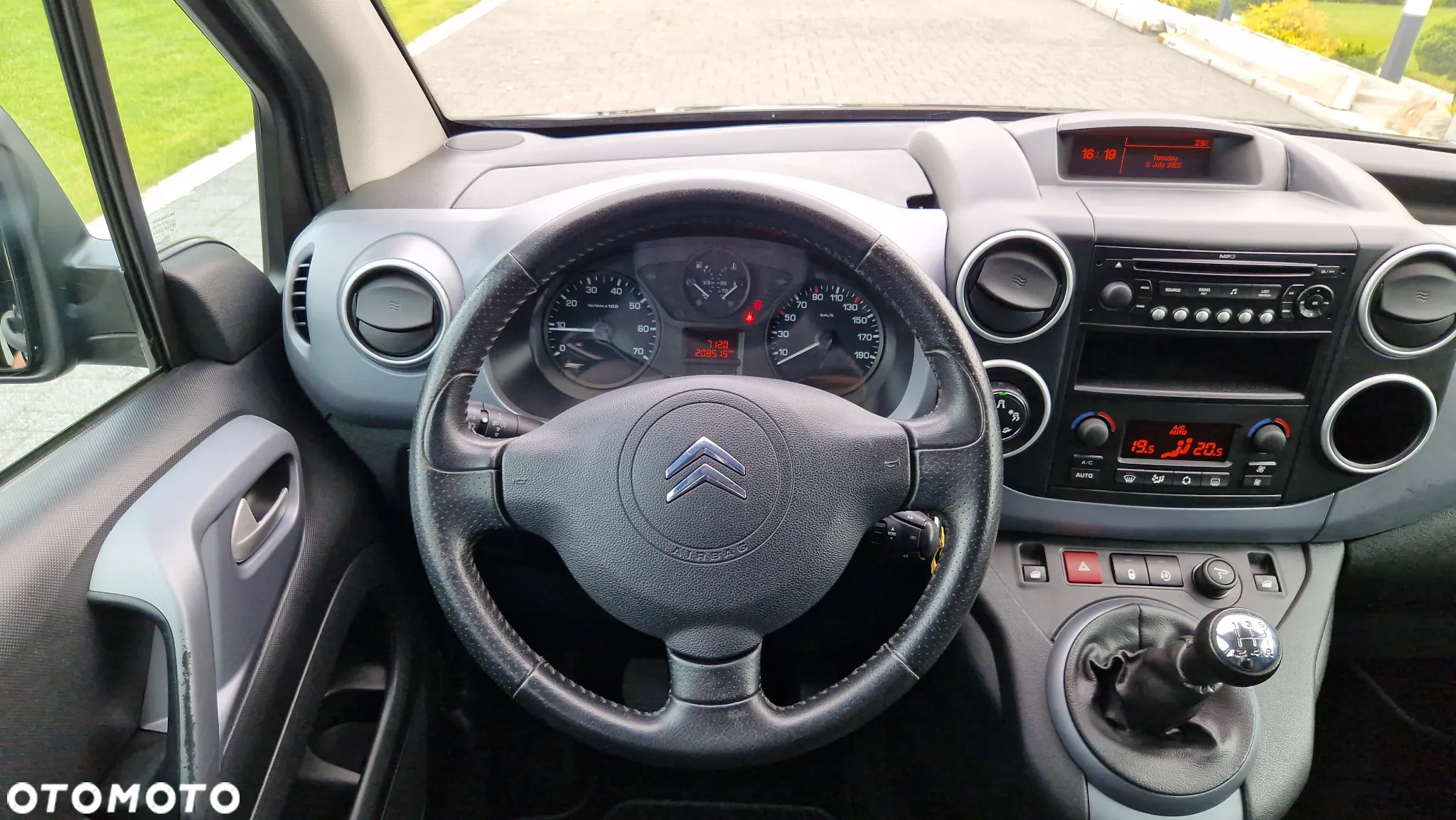 Citroën Berlingo 1.6 HDi 110 FAP XTR - 19