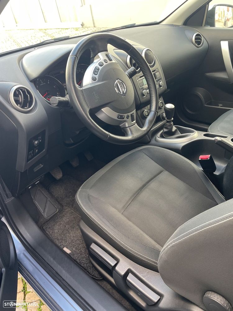 Nissan Qashqai 1.5 dCi 360 - 13