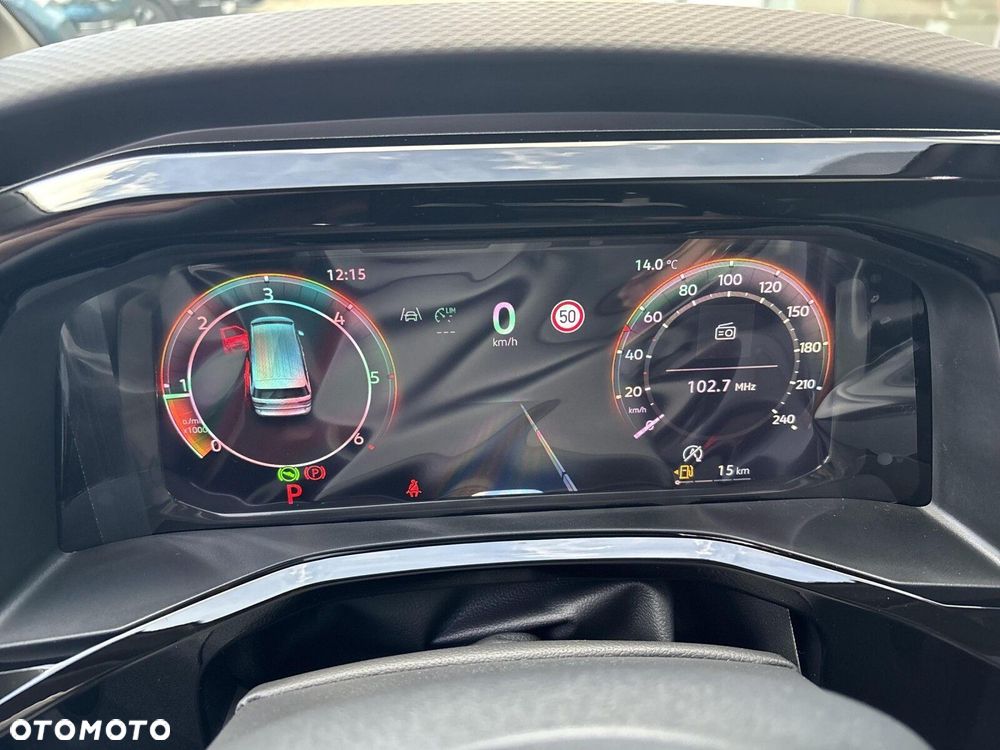 Volkswagen Multivan 2.0 TDI L1 Style DSG - 16