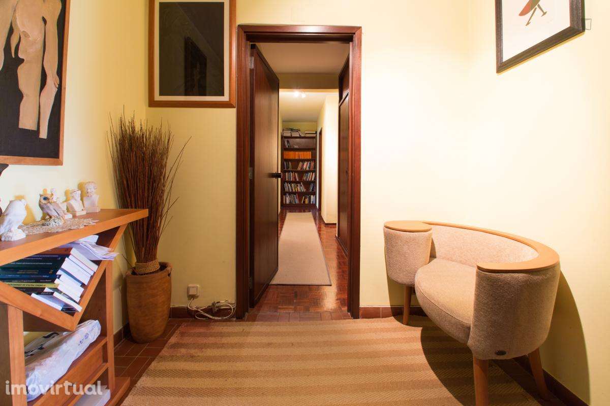 Quarto - localizado em Telheiras Lisbon - Grande imagem: 4/10