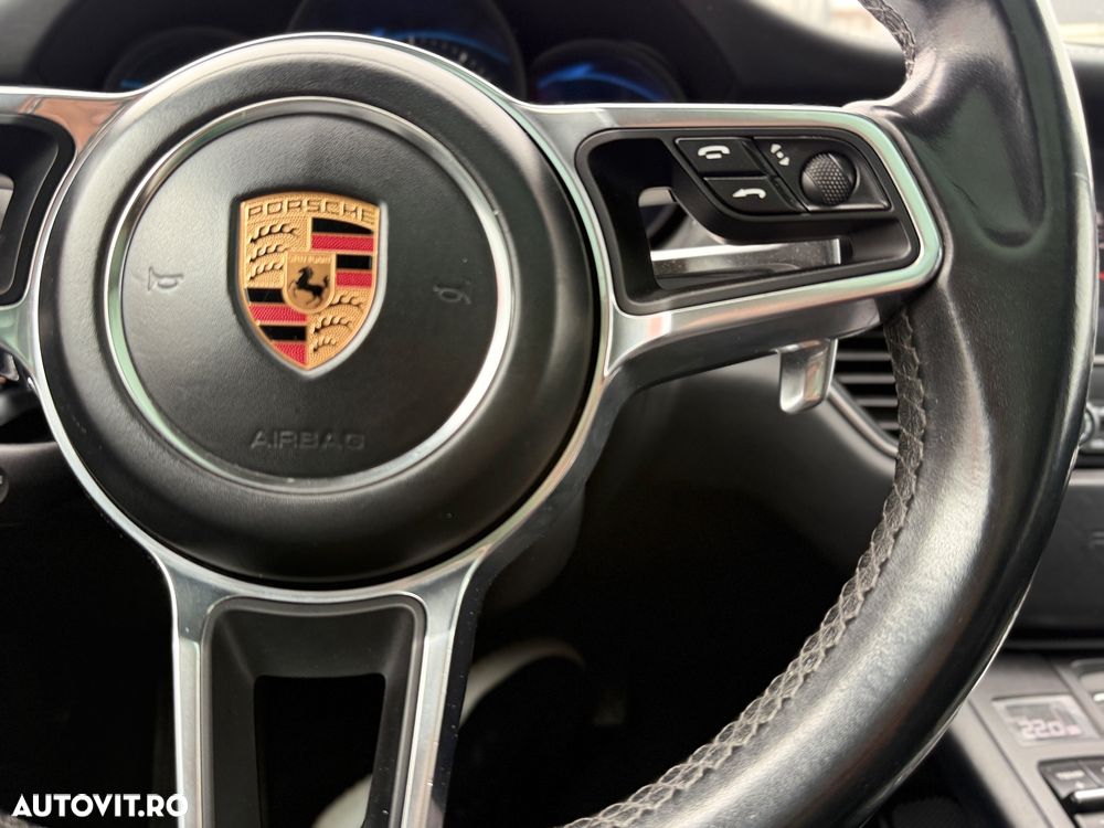 Porsche Macan - 7