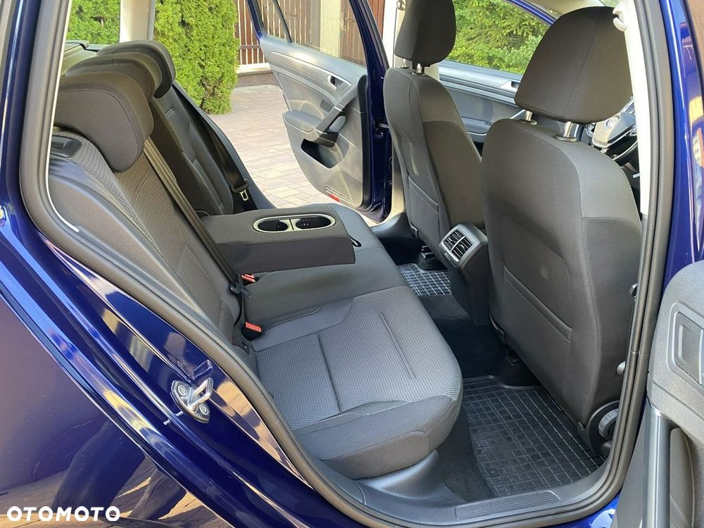 Volkswagen Golf 1.5 TSI BMT Comfortline - 24