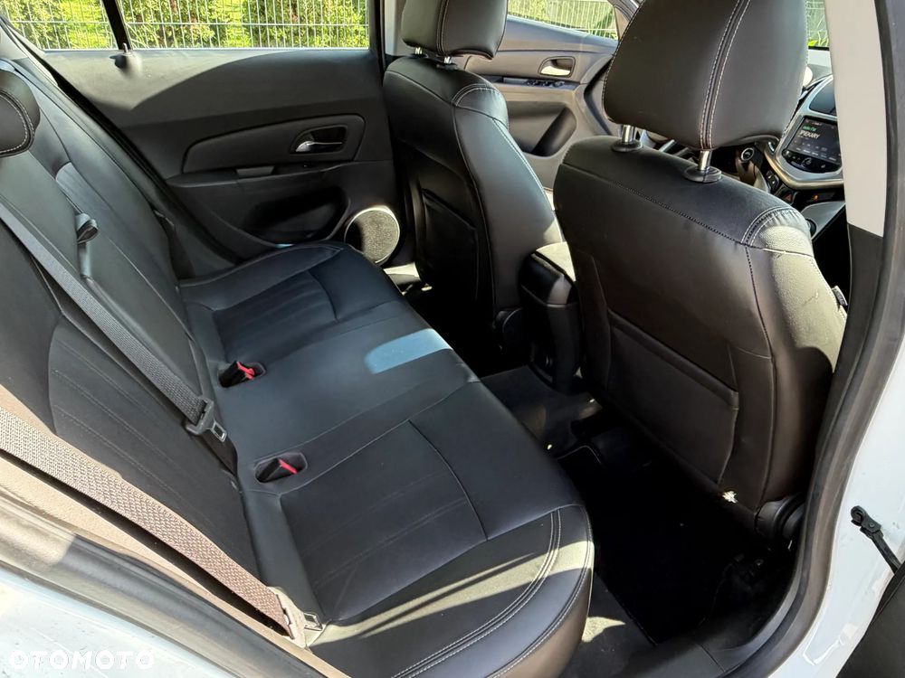 Chevrolet Cruze 1.4T LTZ+ - 11