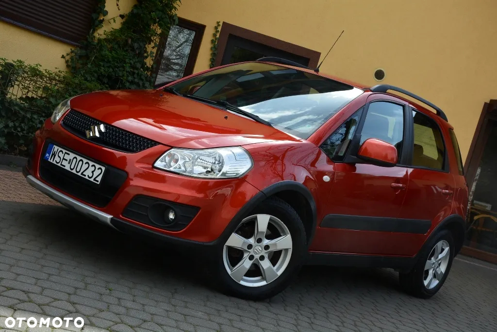 Suzuki SX4 1.6 Comfort Plus - 17