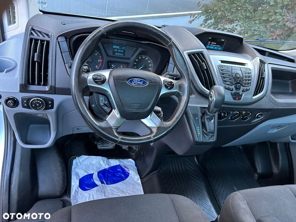 Ford Transit - 20