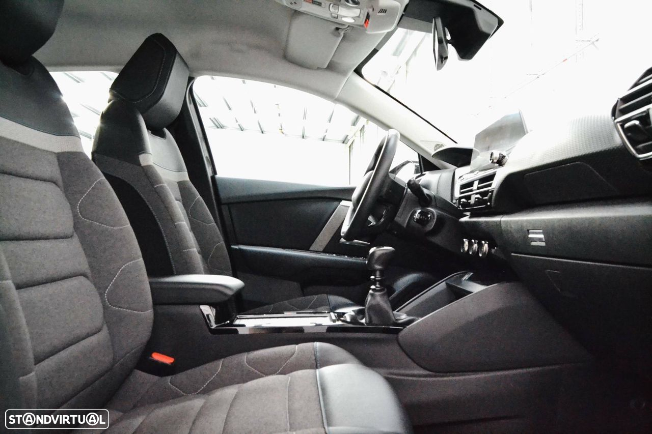 Citroën C4 1.2 PureTech Plus - 18