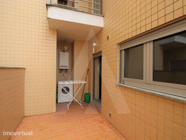 Apartamento T2 com terraços no centro da cidade de Aveiro - Grande imagem: 3/31