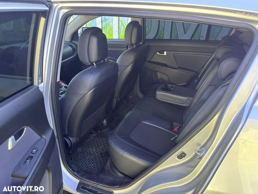 Kia Sportage 2.0 CRDI 184 4WD Automatik Spirit - 6