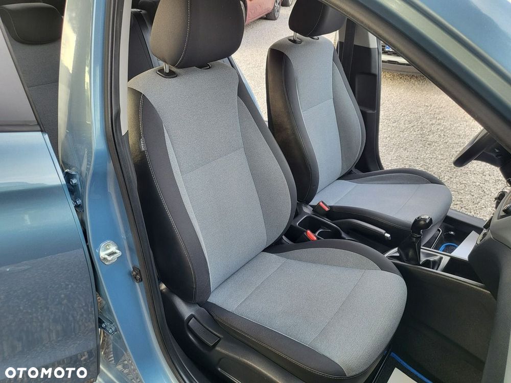Hyundai i20 - 20