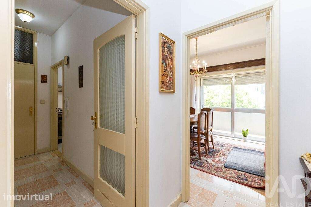 Apartamento T2 em Lordelo do Ouro e Massarelos de 80 m2 - Grande imagem: 5/22