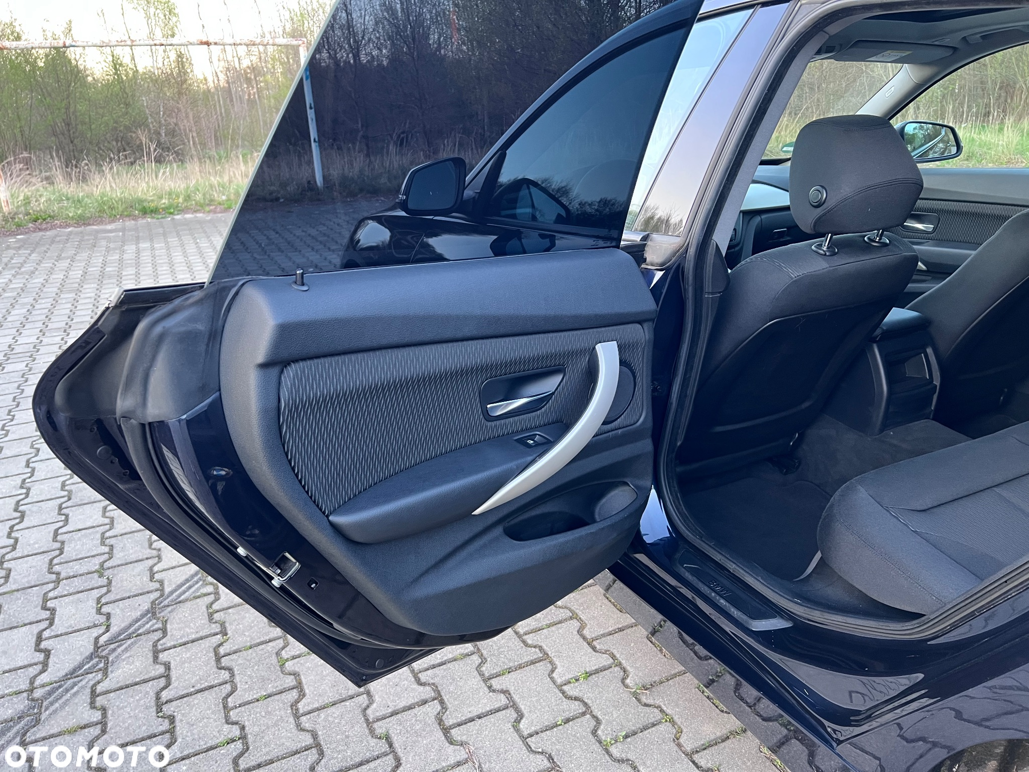 BMW Seria 3 318d EU6 - 33