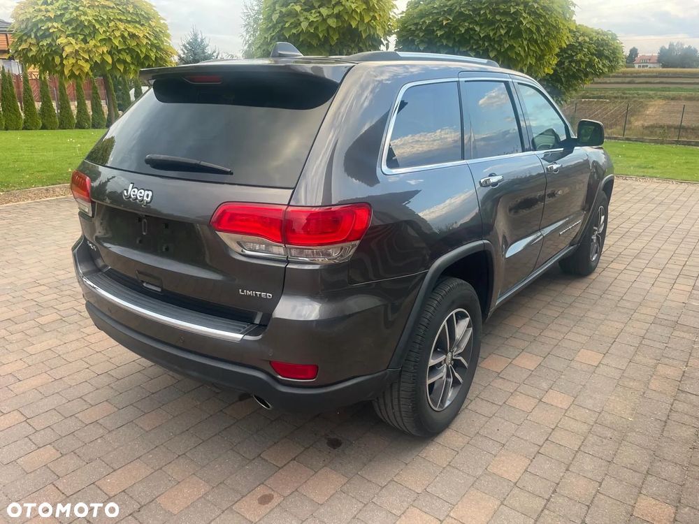 Jeep Grand Cherokee - 3