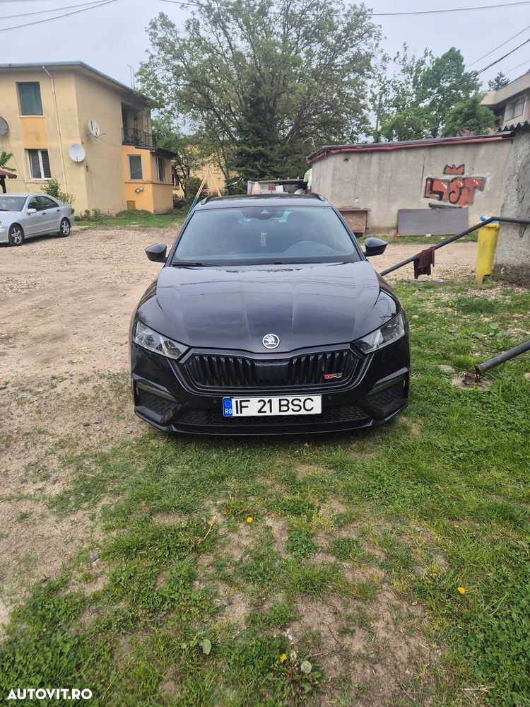 Skoda Octavia 2.0 TDI DSG RS - 1