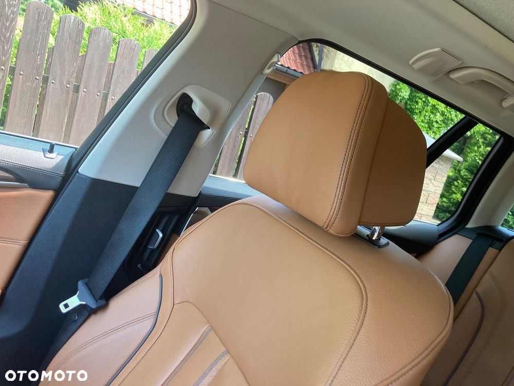 BMW Seria 5 530d mHEV Luxury Line - 14