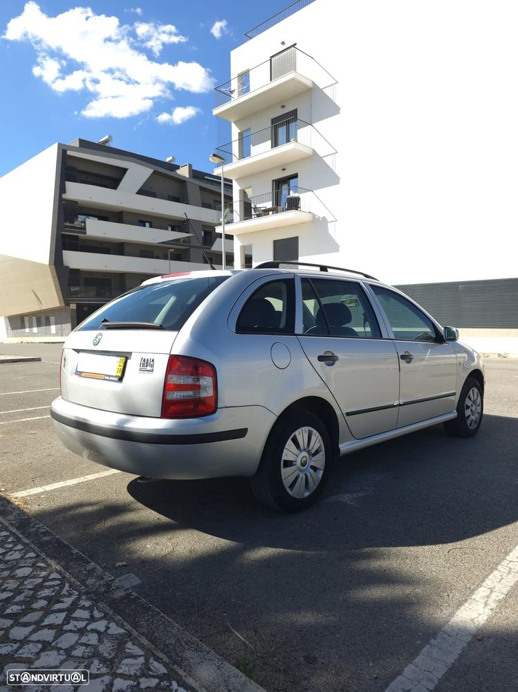 Skoda Fabia Break 1.4 TDI Elegance - 4