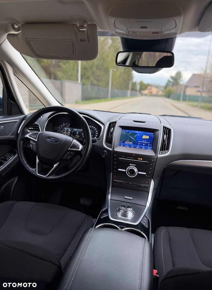 Ford S-Max 2.0 EcoBlue Titanium - 23