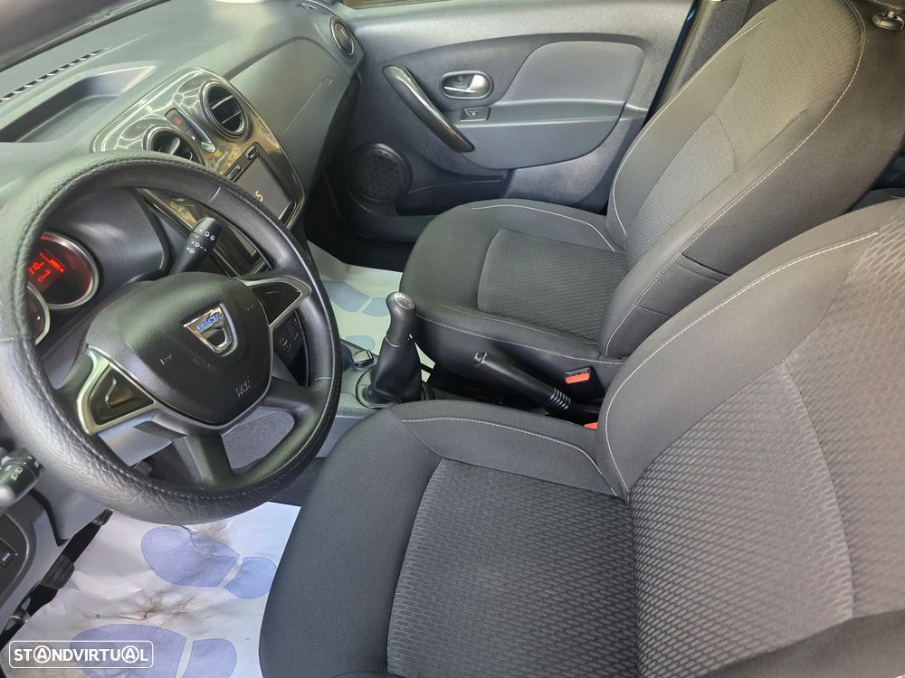 Dacia Logan 1.5 dCi Confort - 12