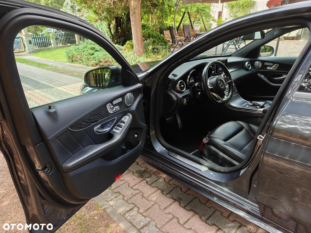 Mercedes-Benz Klasa C 200 7G-TRONIC - 21