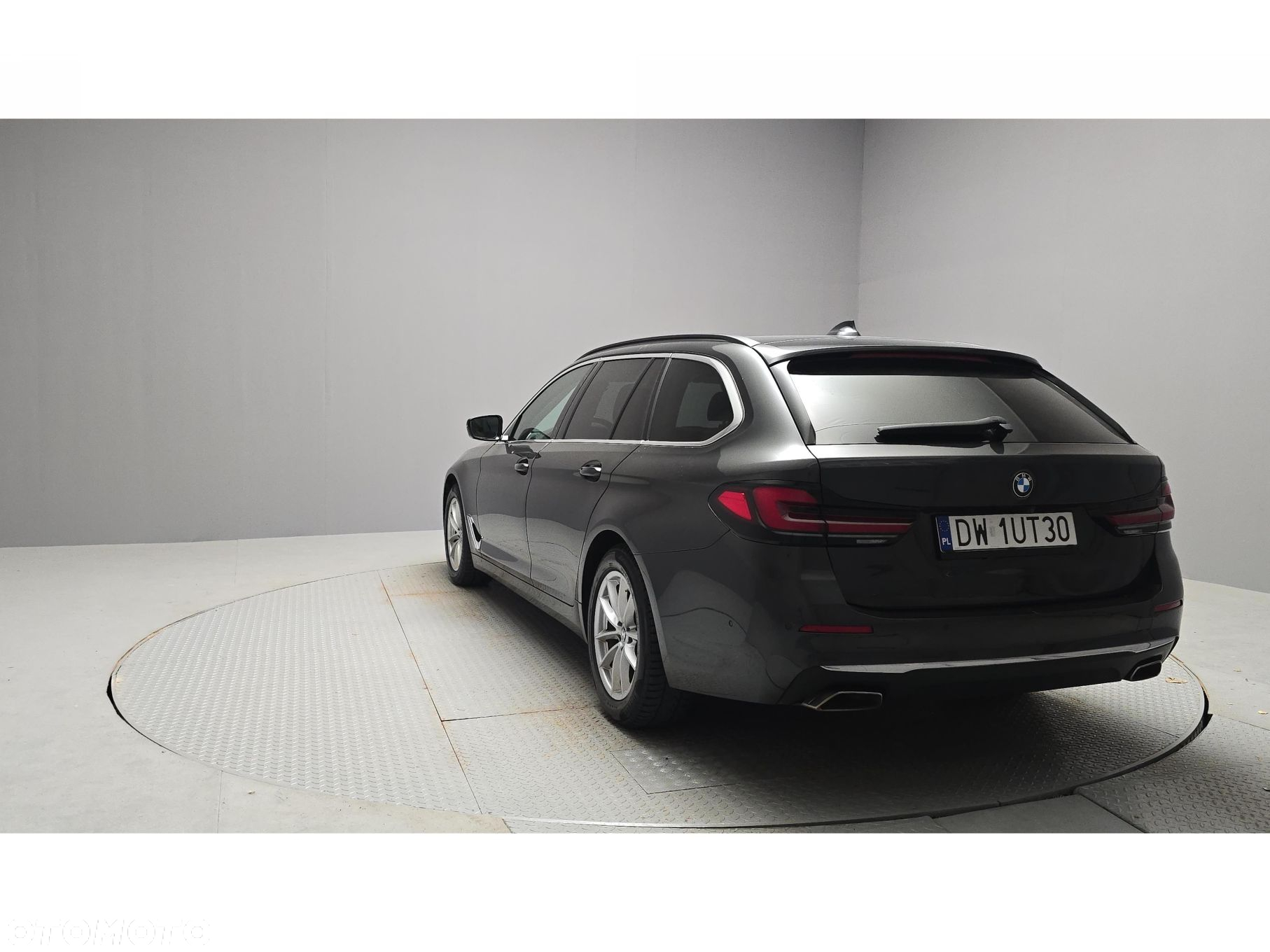BMW Seria 5 - 4