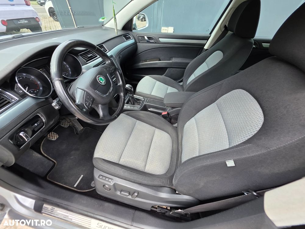 Skoda Superb 1.8 TSI Exclusive - 5