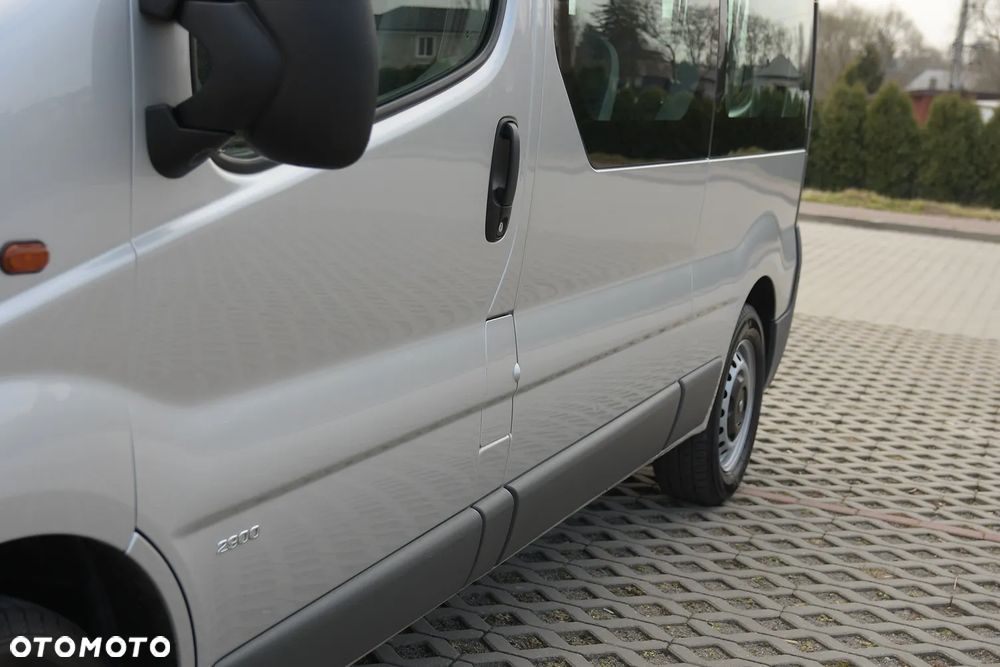 Opel Vivaro - 13