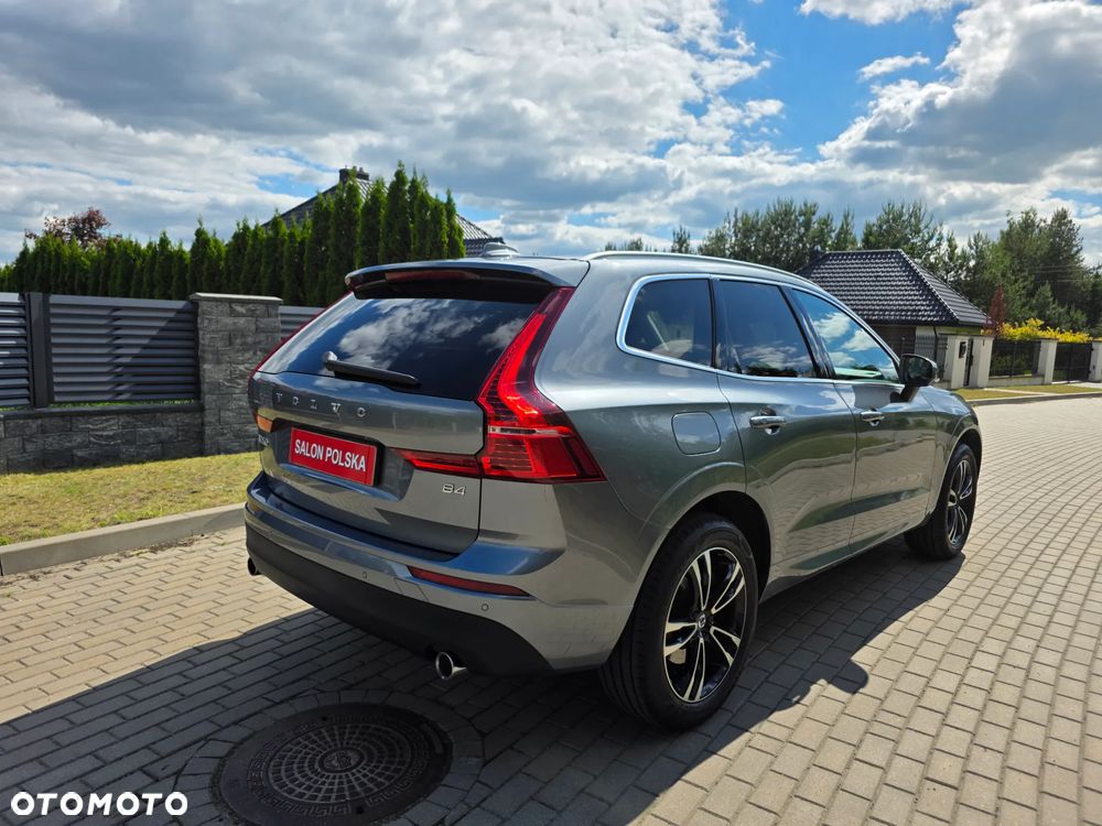 Volvo XC 60 B4 B Momentum Pro - 19