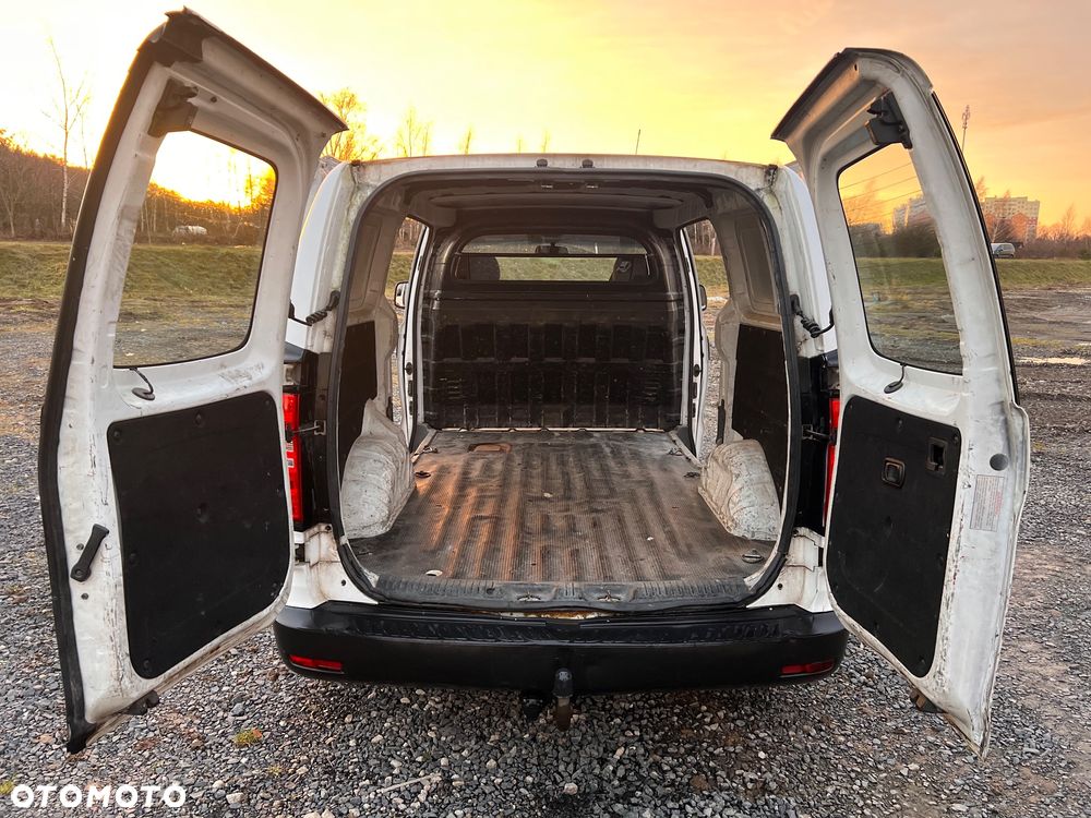 Hyundai H-1 2.5 CRDi Comfort - 11