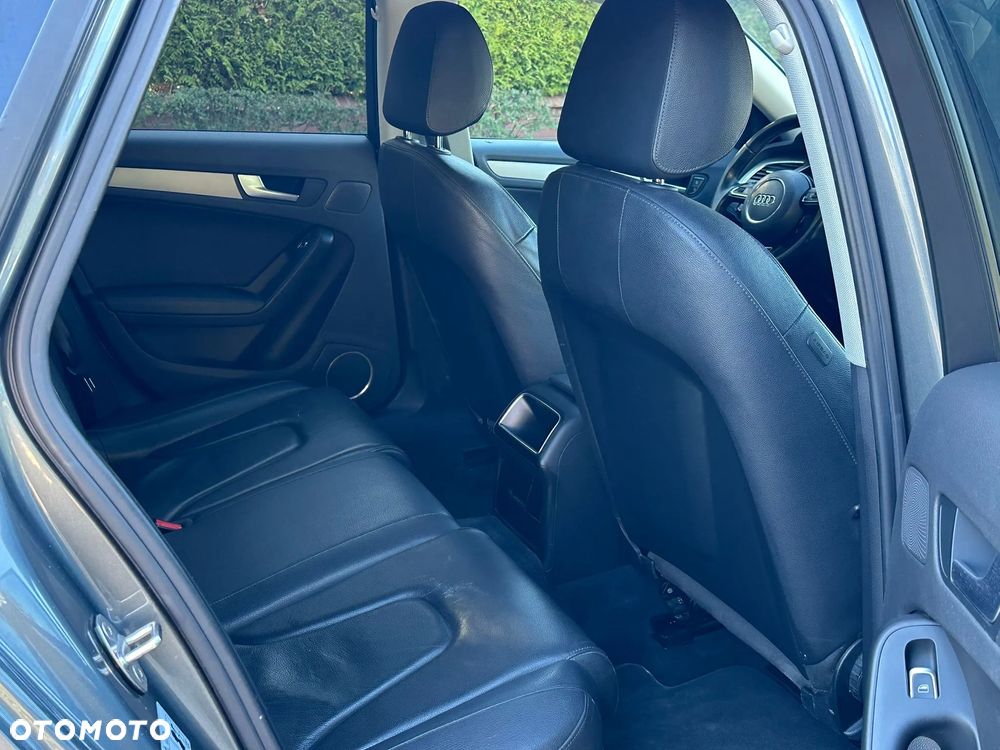 Audi A4 Avant 2.0 TDI DPF Ambition - 12