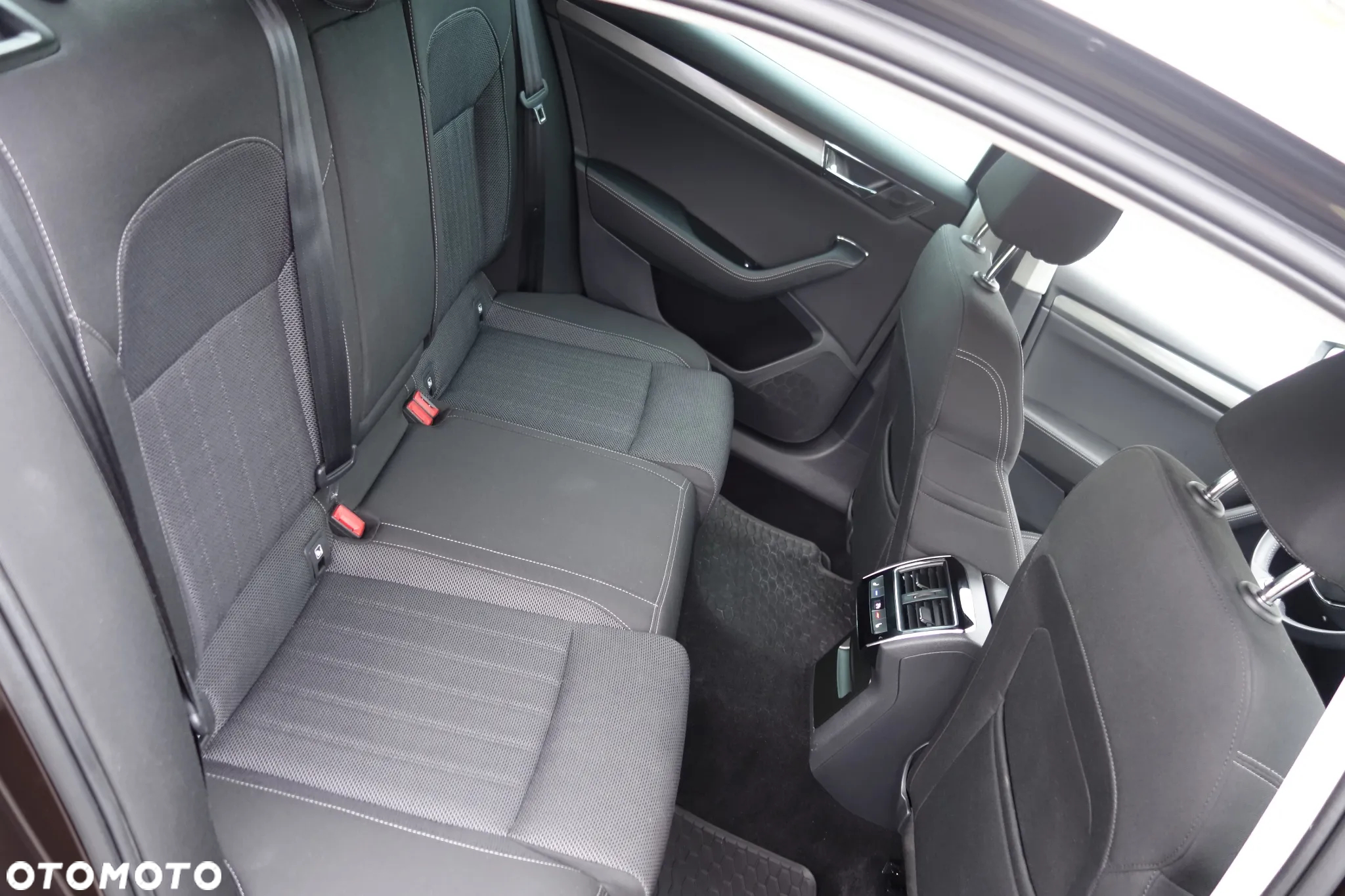 Skoda Superb - 12
