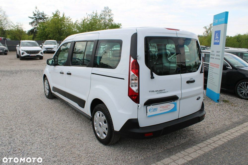 Ford Transit Connect - 7