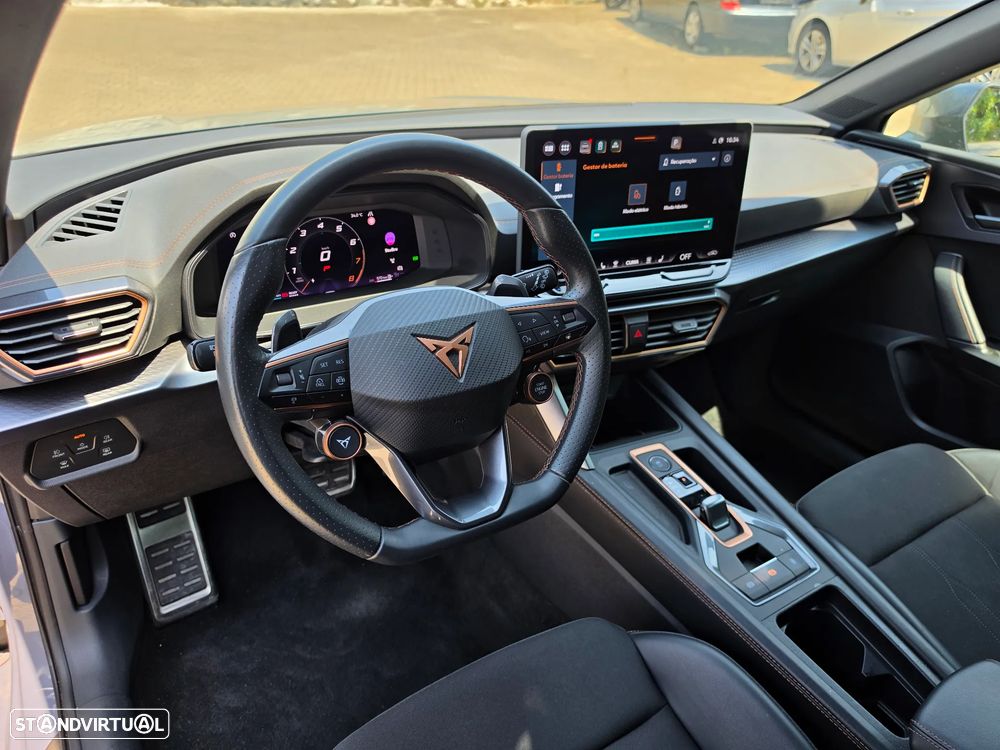 Cupra Leon 1.5 e-Hybrid DSG - 16